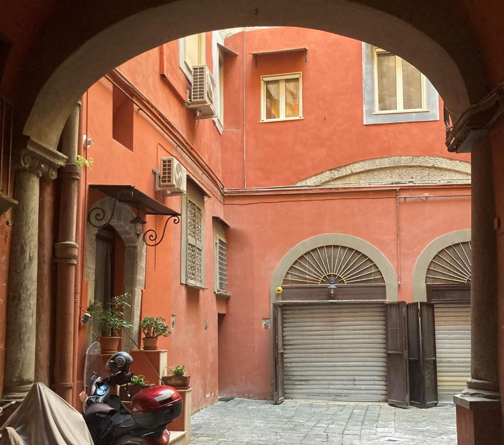 La Casa Blu Nel Cuore Storico Di Napoli Dış mekan fotoğraf